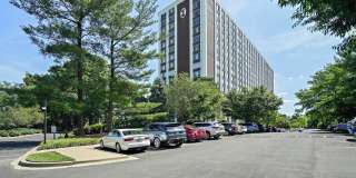 11801 ROCKVILLE Pike Gallery 44