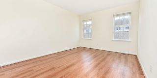 42485 REGAL WOOD Gallery 35