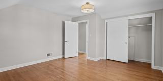 387 S Hamilton St Gallery 5