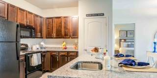 Coventry Square Apartments Gallery 1