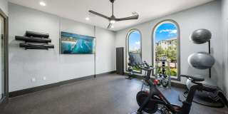 Revello Apartments Gallery 81