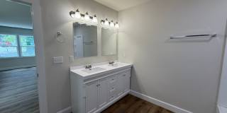Modern Comfort & Convenient Living Gallery 8