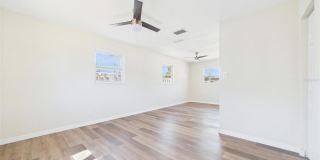 4418 W FAIRVIEW Heights Gallery 22