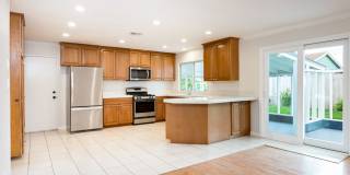Traditional Single Family with Spacious Yard! Gallery 9