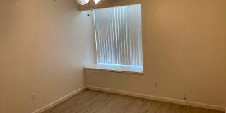 Love Where You Live - 2 Weeks Free Rent! Beautiful Home in Turlock Gallery 13