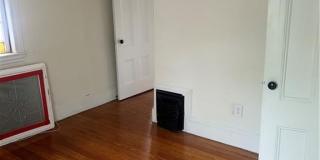 179 Ivy Street Gallery 30