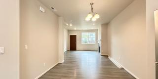 Stunning 2 Bed, 2.5 Bath Craftsman Townhome with Community Amenities! Gallery 58