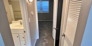 Bristol Square Apartments Gallery 163