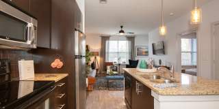 Glenwood Park Lofts Gallery 37
