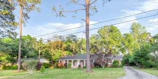 Charming Brick Ranch with Modern Comforts in Mobile! Gallery 38