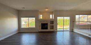 Spacious and Bright 3BD Home in Denver - Available Now Gallery 11