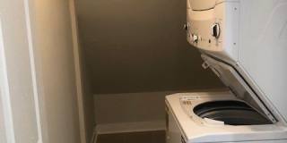 3942 N Bernard Street Gallery 12