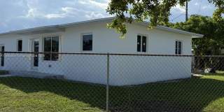 11805 SW 185th St Gallery 1