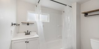 Central CDA rancher 2 bed 1 bath with 2 car detached shop Gallery 12