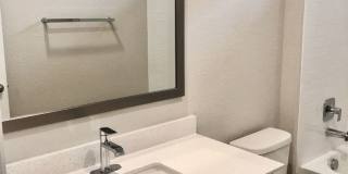 Spacious open floorplan with lots of light Gallery 28