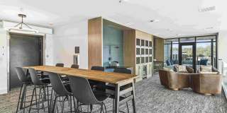 Solis Midtown Gallery 36