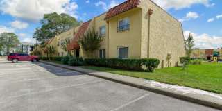 3918 La Mirada Drive North 3918 La Mirada Drive North Gallery 1