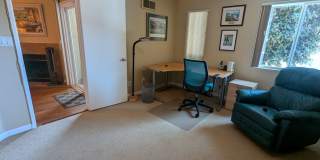 Fully furnished 1 bedroom condo and office - Short Term Rental! Gallery 16