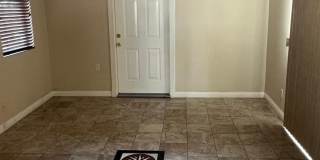 Spacious 4BR House in Riverside Gallery 56