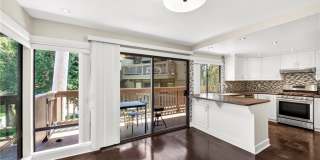 9 Madrona Gallery 8