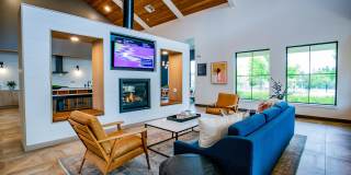 Kielo at Grass Valley Gallery 15