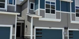 Brand New Luxury Townhome with Unparalleled Pikes Peak & Front Range Views Gallery 35