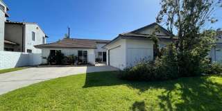 3 bedroom 2 bath home in desired neighborhood Gallery 1