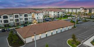 Revello Apartments Gallery 124