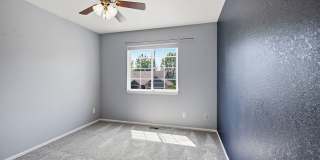 Beautiful 3 bed 2.5 Bath Home in East Loveland, CO! Gallery 13