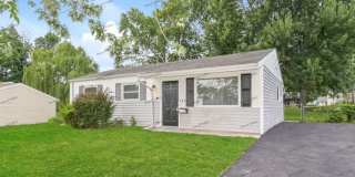 770 Lexington Park Gallery 1