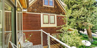 111 S Sixth Street Gallery 38