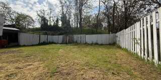 Newly Renovated Duplex Gallery 10