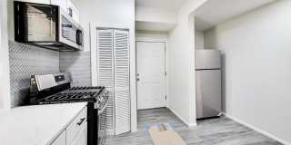 43 N Menard Avenue Gallery 7