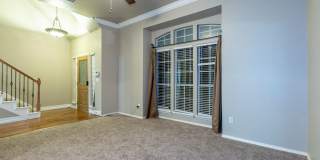 5 Bed / 2.5 Bath in South Tulsa! Gallery 24