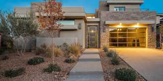 Luxury Home located in The Ridges of Summerlin Gallery 1