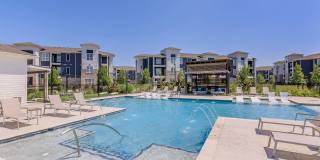 Windsor at Manhattan Gallery 71