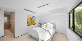 222 E Rivo Alto Dr Gallery 25