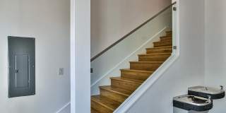 515 11TH Street SE Gallery 23
