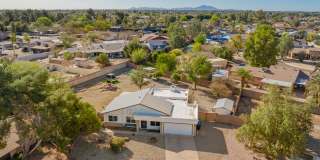 Remodeled Home with Spa & Outdoor Kitchen on 1/2 Acre Cul-de-sac Lot Gallery 1