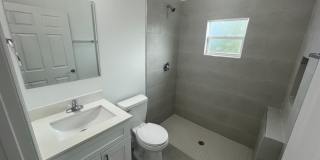 Bright & Modern 2 Bed-1 Bath Pet-Friendly Home in Desirable Lehigh Acres! Gallery 7