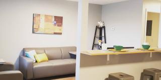 Sycamore Place Gallery 16