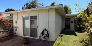 Charming 2BR/1BA Home on Santa Cruz's Lower Westside Charming 2BR/1BA Home on Santa Cruz's Lower Westside Gallery 1
