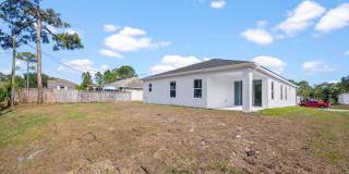 4-bedroom 3 Bathroom Rental w/ In-Law Suite Gallery 3
