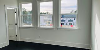 LIKE NEW IN PARK VUE! Townhome located across from Westside Park in Atlanta! MUST SEE! Gallery 26