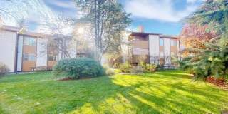 South Anchorage Condo with Balcony, Garage, and Laundry in unit! Gallery 16