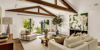 133 North La Jolla Avenue Gallery 1