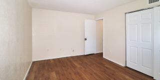 Greenway Apartments Gallery 9