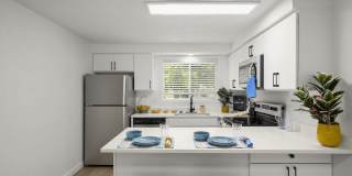 Chalet Apartments Gallery 14