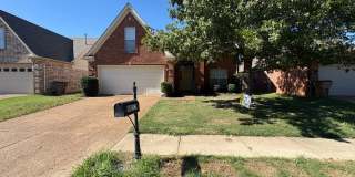 4857 Bloomfield Dr Gallery 1