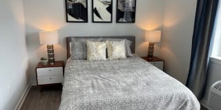 City Line East Gallery 27